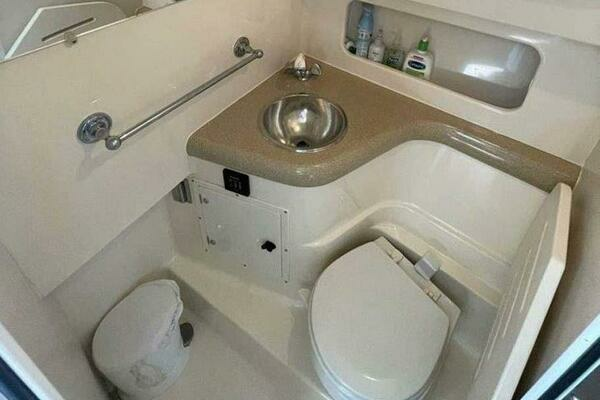 Photo of the 1998 Pursuit 3000 Express "Reprieve"