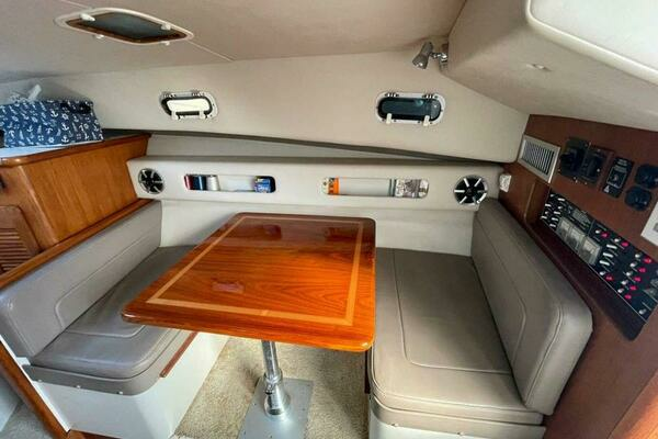 Photo of the 1998 Pursuit 3000 Express "Reprieve"