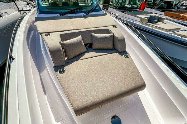 45ft Axopar Yacht For Sale
