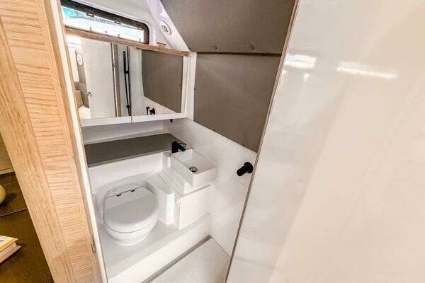 45ft Axopar Yacht For Sale