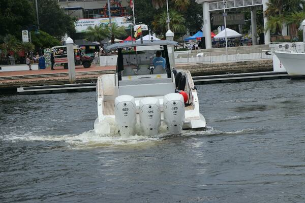 Photo of the 2024 Astondoa 377 Coupe Outboard