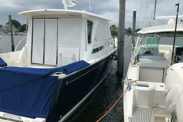 Photo of the 2014 Back Cove 41