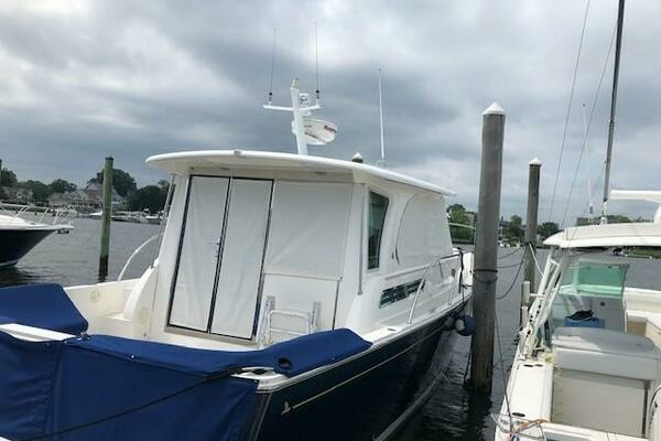 Photo of the 2014 Back Cove 41