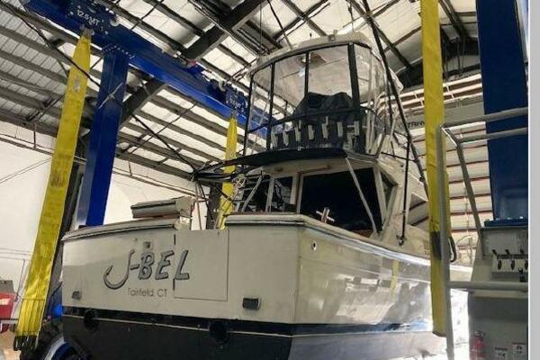 J Bel 38ft Phoenix Yacht For Sale