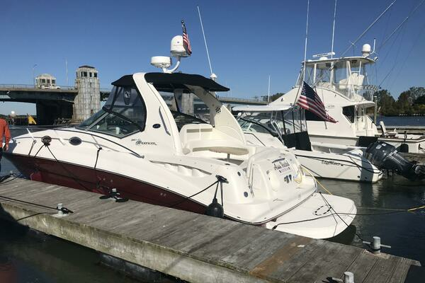 Photo of the 2007 Sea Ray 320 Sundancer "AHHH RESTED"