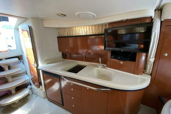 SWEET MELISSA 34ft Sea Ray Yacht For Sale