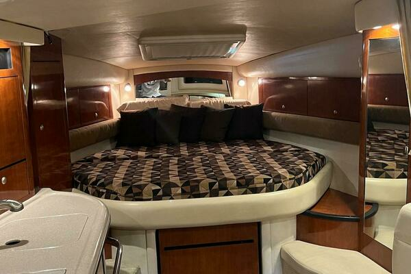 Ava 34ft Sea Ray Yacht For Sale