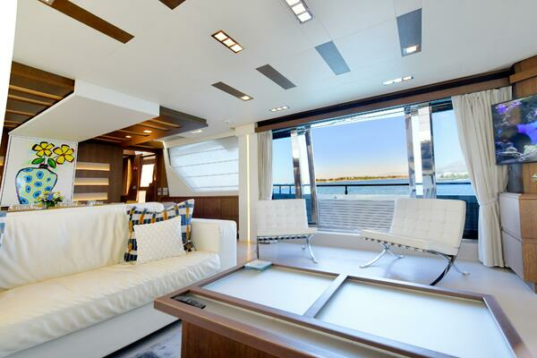 INFINITAS  100ft Custom Line Yacht For Sale
