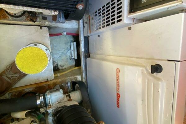 2009 Tiara Yachts 43