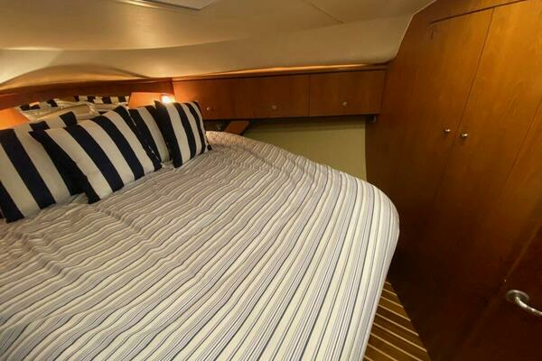 2009 Tiara Yachts 43