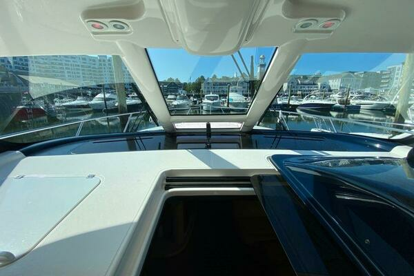 2009 Tiara Yachts 43