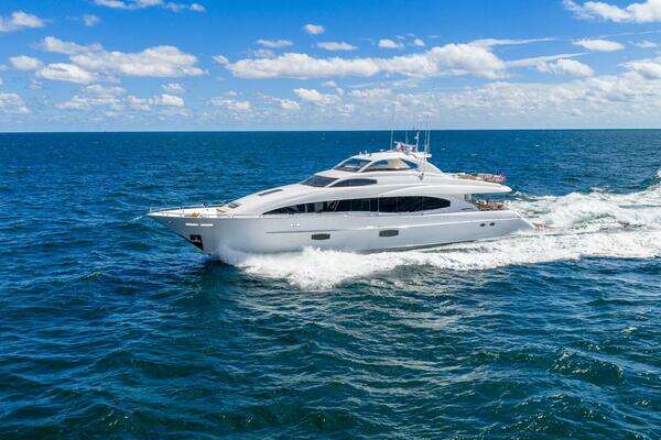 2008 Lazzara Yachts 116