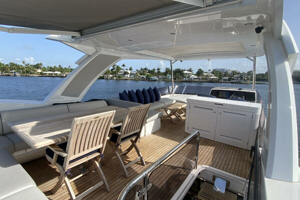 Lago Paradise 68ft Sunseeker Yacht For Sale