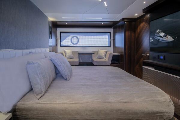 Lago Paradise 68ft Sunseeker Yacht For Sale