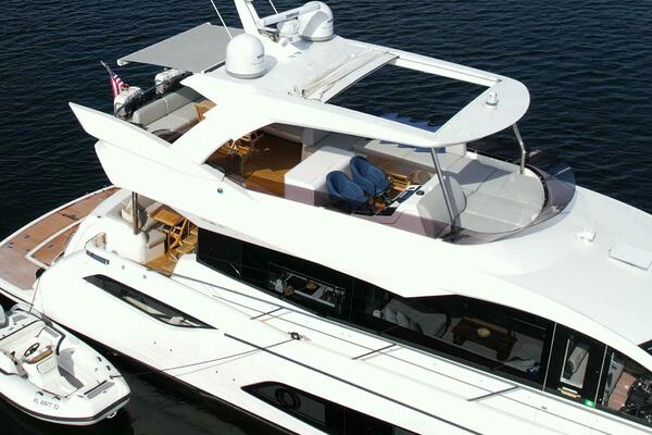 Lago Paradise 68ft Sunseeker Yacht For Sale