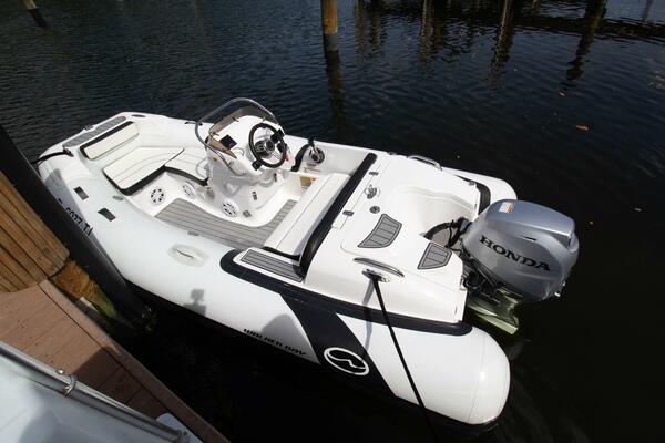Lago Paradise 68ft Sunseeker Yacht For Sale