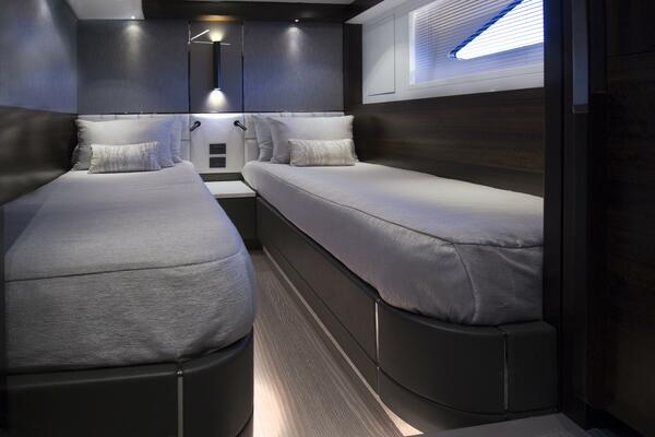 Lago Paradise 68ft Sunseeker Yacht For Sale