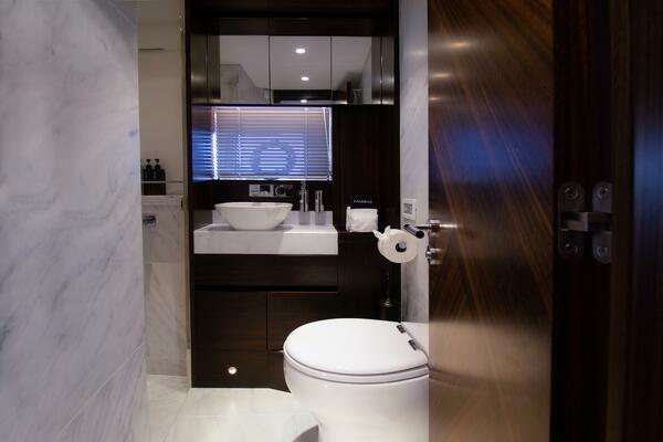 Lago Paradise 68ft Sunseeker Yacht For Sale