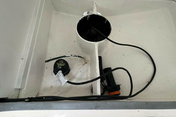 35ft J Boats Yacht For Sale