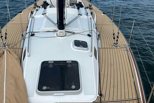 35ft J Boats Yacht For Sale