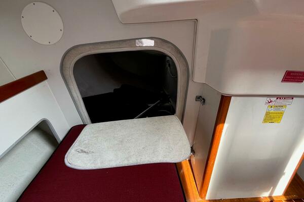 35ft J Boats Yacht For Sale