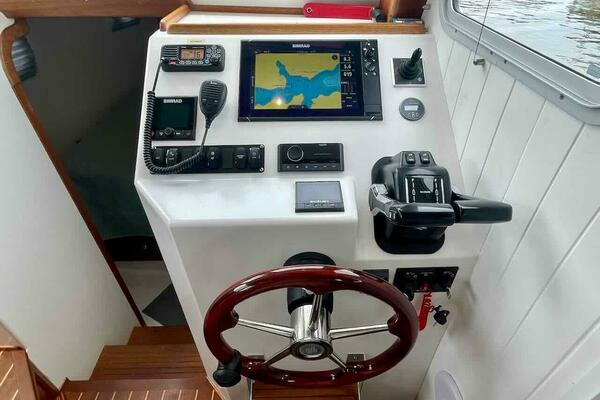 2021 Great Harbour 35