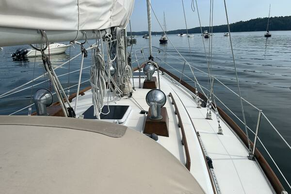 Photo of the 1982 Bristol 38.8 "Merlin"