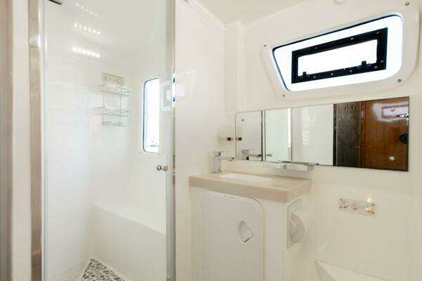 Royal Cape Catamarans 530 Yacht For Sale