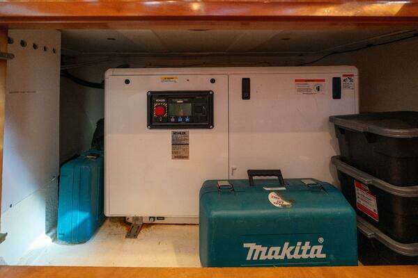 Royal Cape Catamarans 530 Yacht For Sale