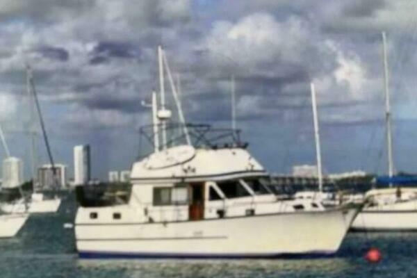 Quest 1988 Albin 37 ft Trawlers by Tim Chesna