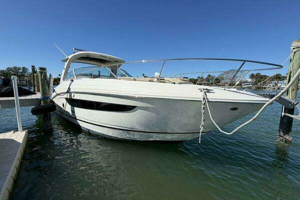 2016 Sea Ray 35