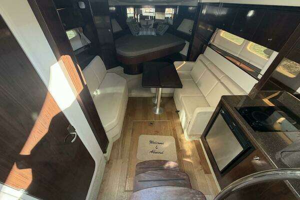 2016 Sea Ray 35
