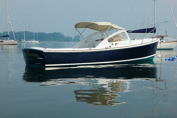 Blue Blazer 29ft Dyer Yacht For Sale