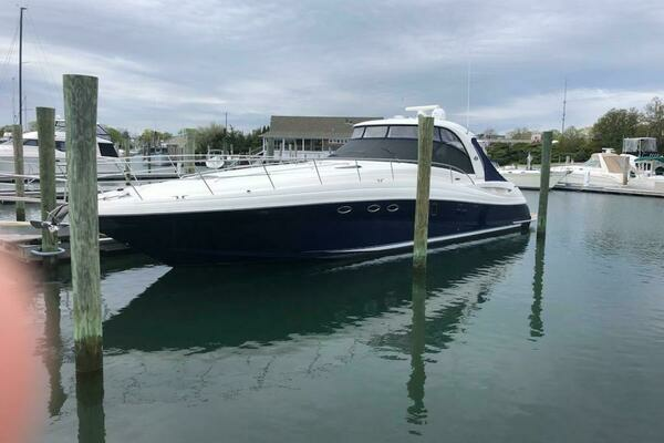 2006 Sea Ray 52