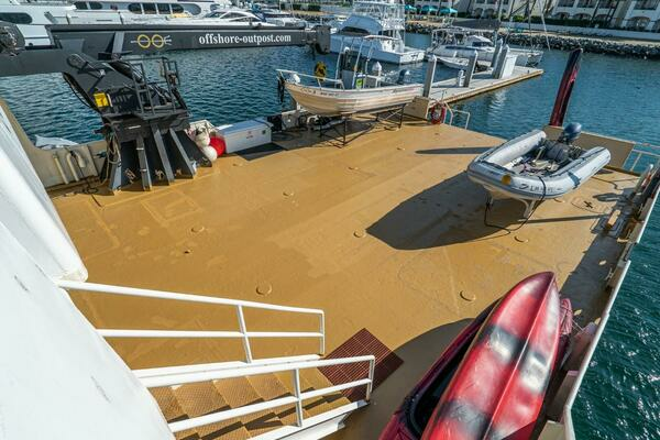 Photo of the 1978 Blount Marine Expedition "PACIFIC PROVIDER"