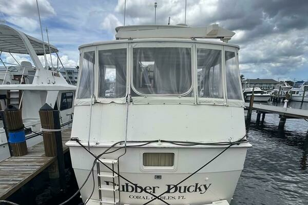 Photo of the 1981 Hatteras 48 Motoryacht "RUBBER DUCKY"