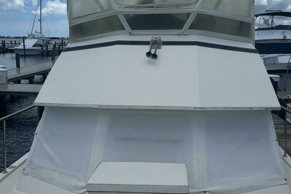 Photo of the 1981 Hatteras 48 Motoryacht "RUBBER DUCKY"