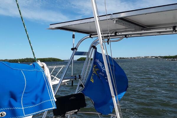 Chasin rsquo  Summer 37ft Irwin Yacht For Sale