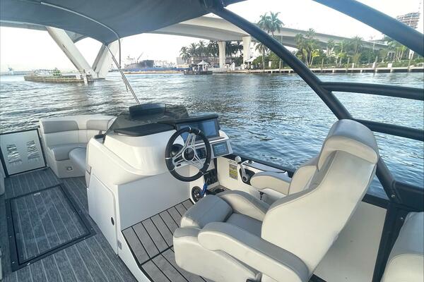 25ft Montara Yacht For Sale