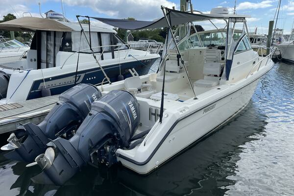 28ft Pursuit Yacht For Sale