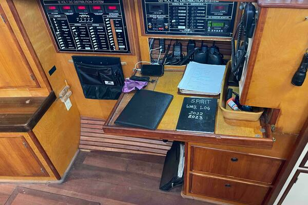 Photo of the 1992 Custom Bruce Bingham Cutter "SPIRIT"