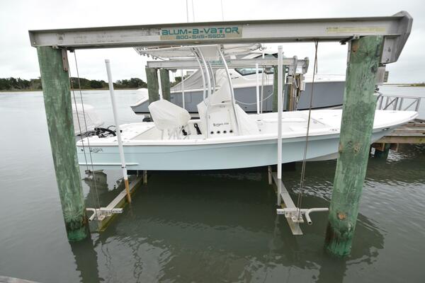 22ft BlackJack Yacht For Sale