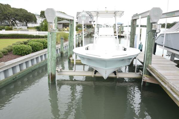 22ft BlackJack Yacht For Sale