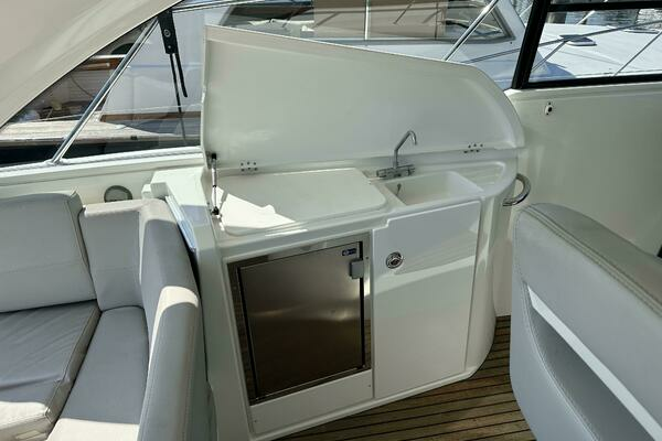 2013 Beneteau 38