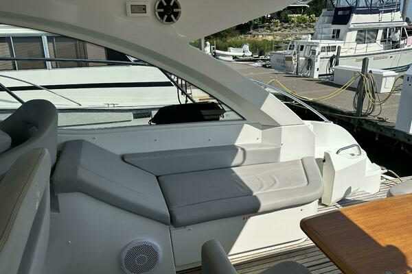 2013 Beneteau 38