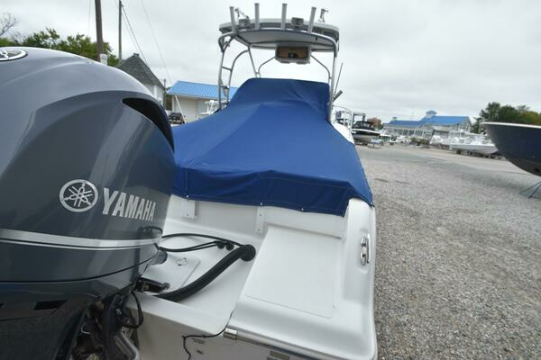 2011 Sea Fox 23