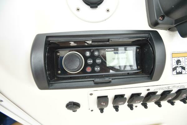 2011 Sea Fox 23