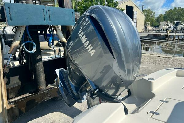 Photo of the 2014 Pathfinder HPS 26