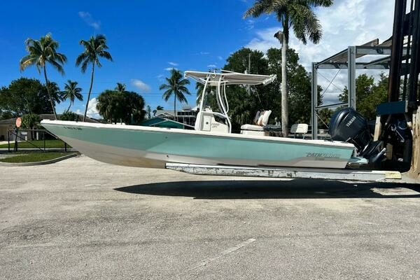 Photo of the 2014 Pathfinder HPS 26