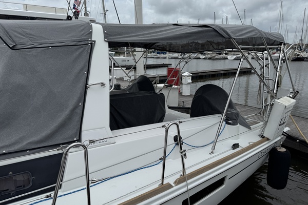 La Belle Vie 45ft Beneteau Yacht For Sale